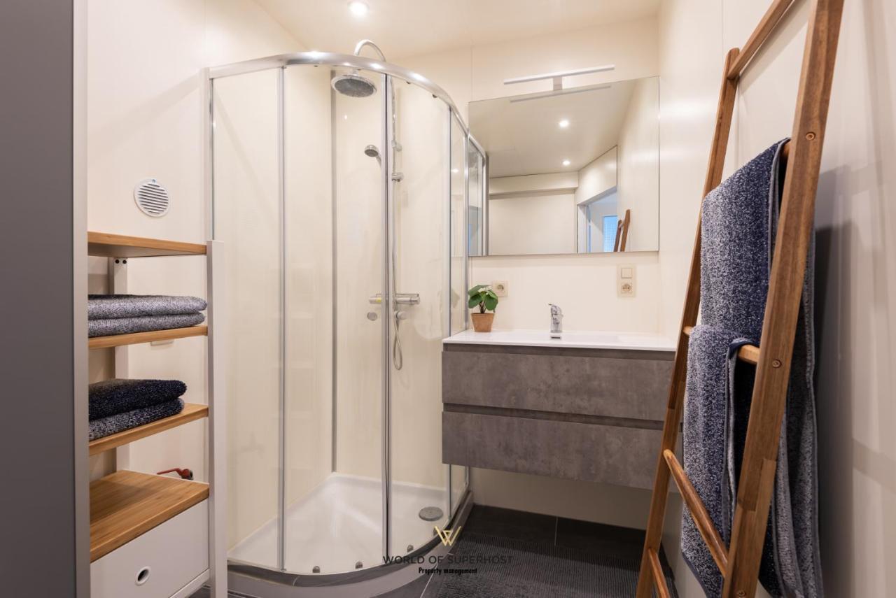 Luxurious Apartment Next To The Sea And City Centre With Free Parking Space 奥斯滕德 外观 照片